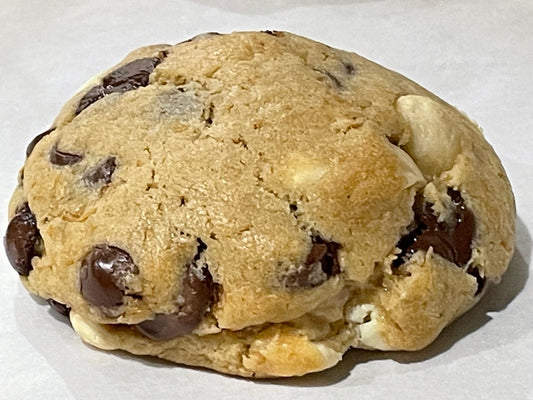 Chocolate Chip Macadamia Nut